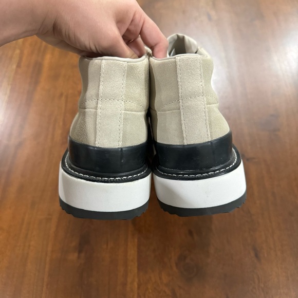 New! Converse Mountain Club Fleece Sneakers Boots Women’s Size 10.5 - Picture 3 of 7